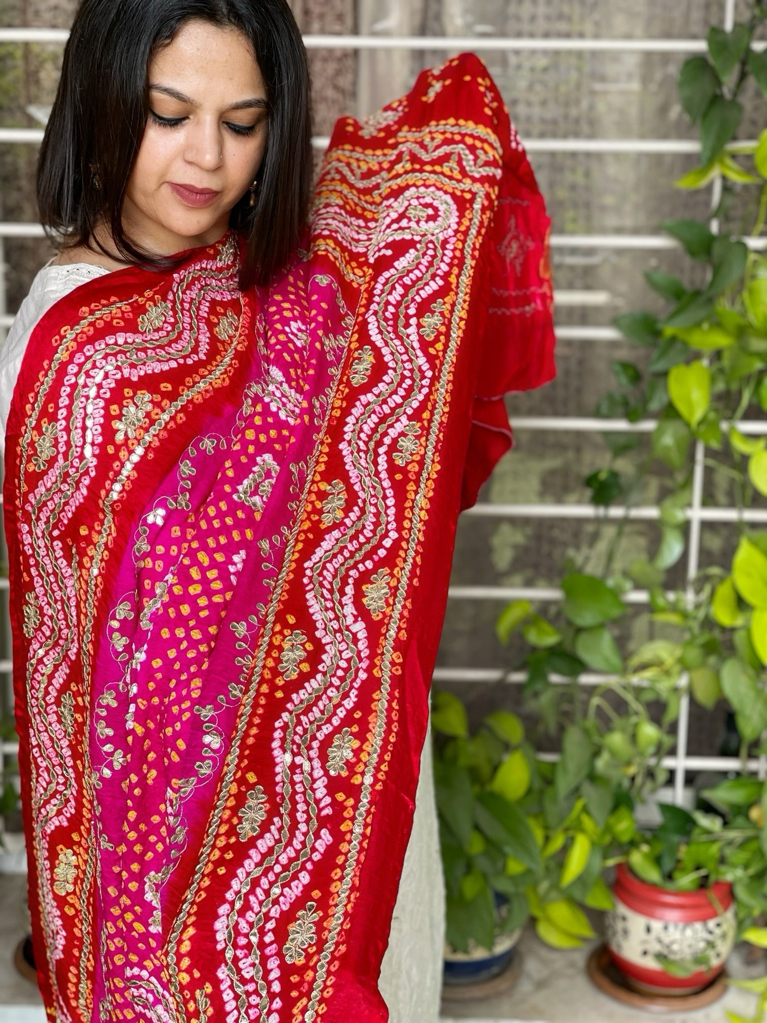 Pink Bandhani Dupatta with Gotapatti Handwork in Pure Silk - Masakalee