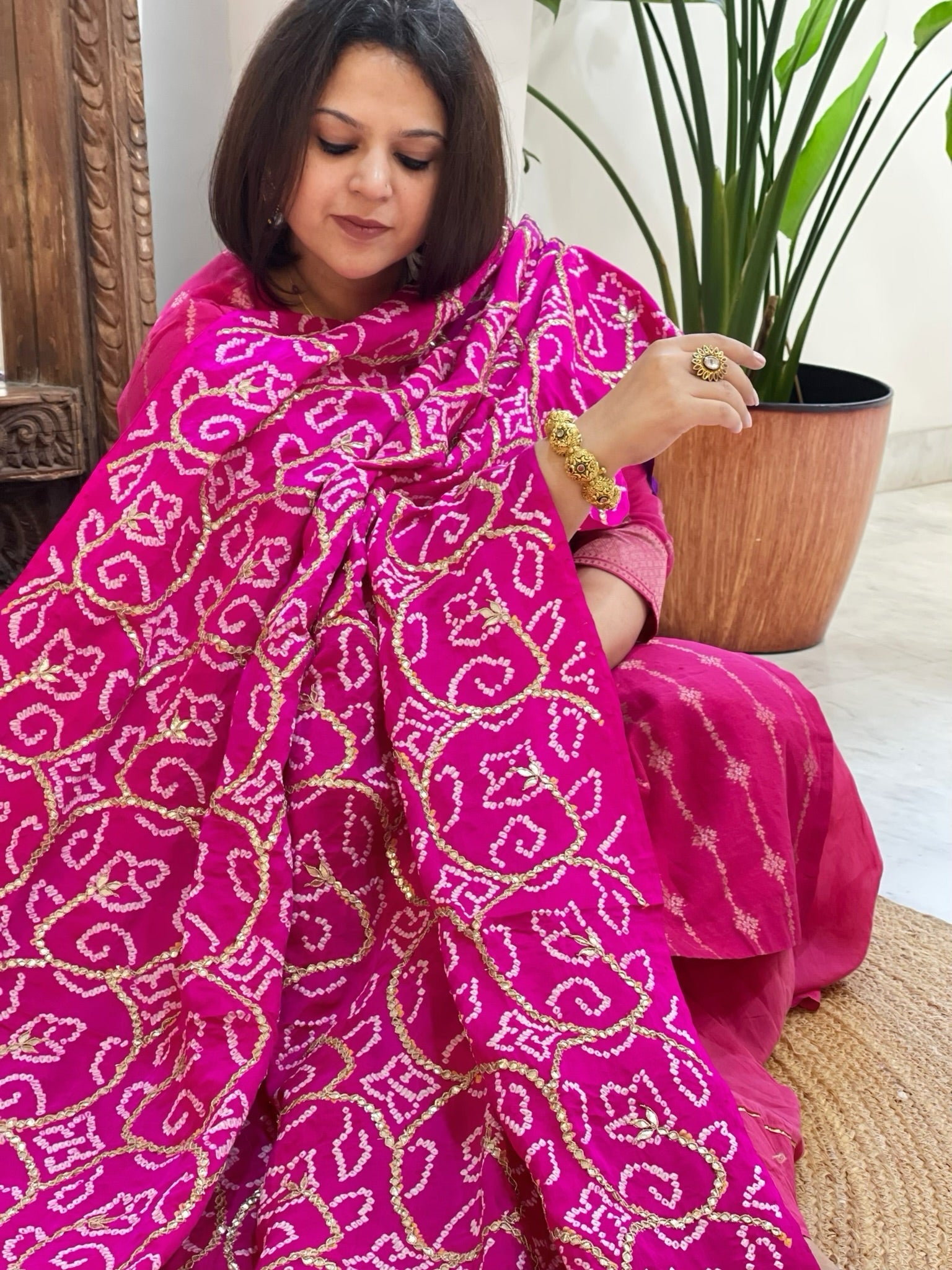 Pink Bandhani Dupatta with Gotapatti Handwork in Pure Silk - Masakalee