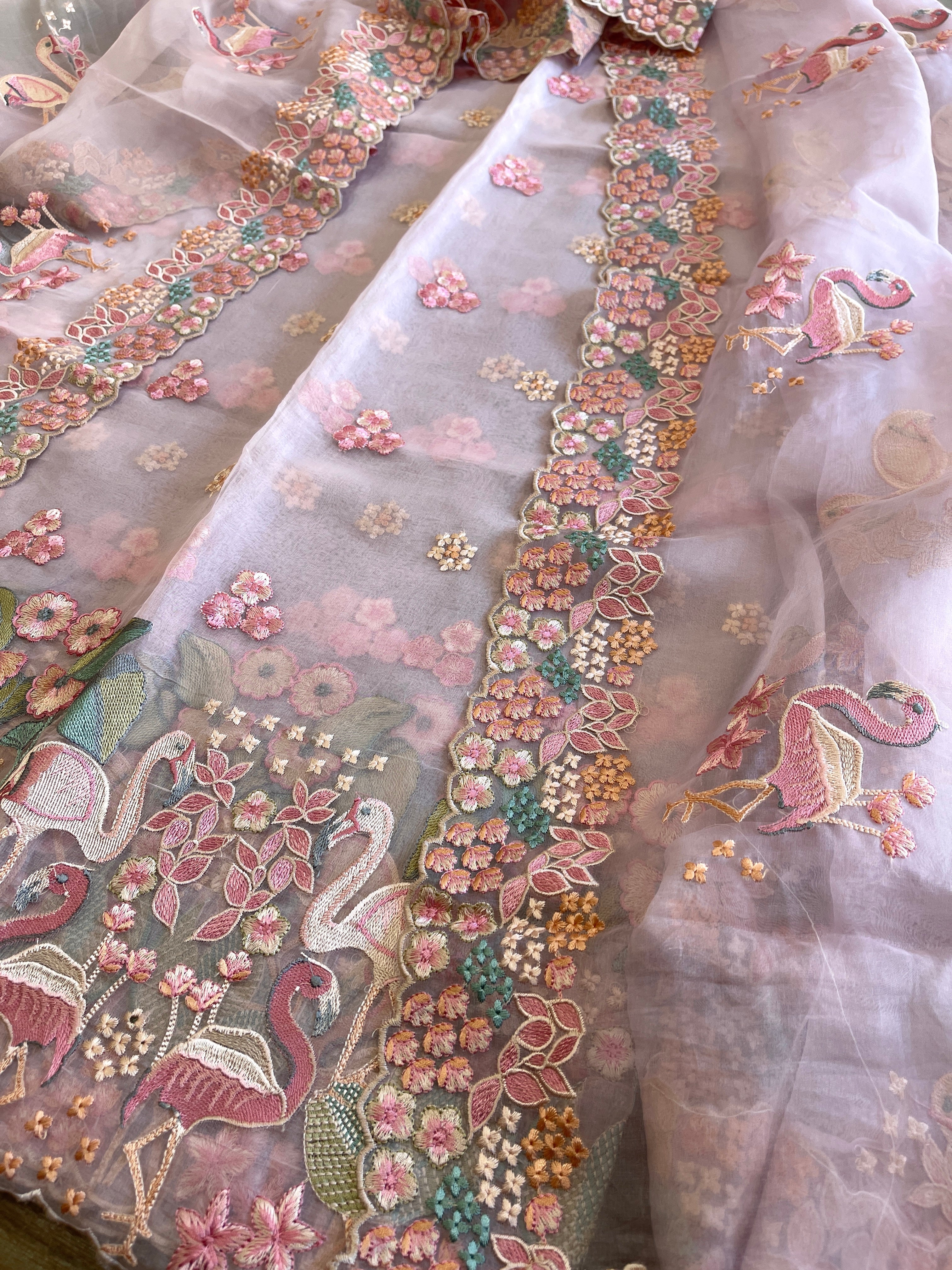 Pink Dupatta Set (Kurta+Dupatta) with Thread Embroidery in Pure Organza - Masakalee