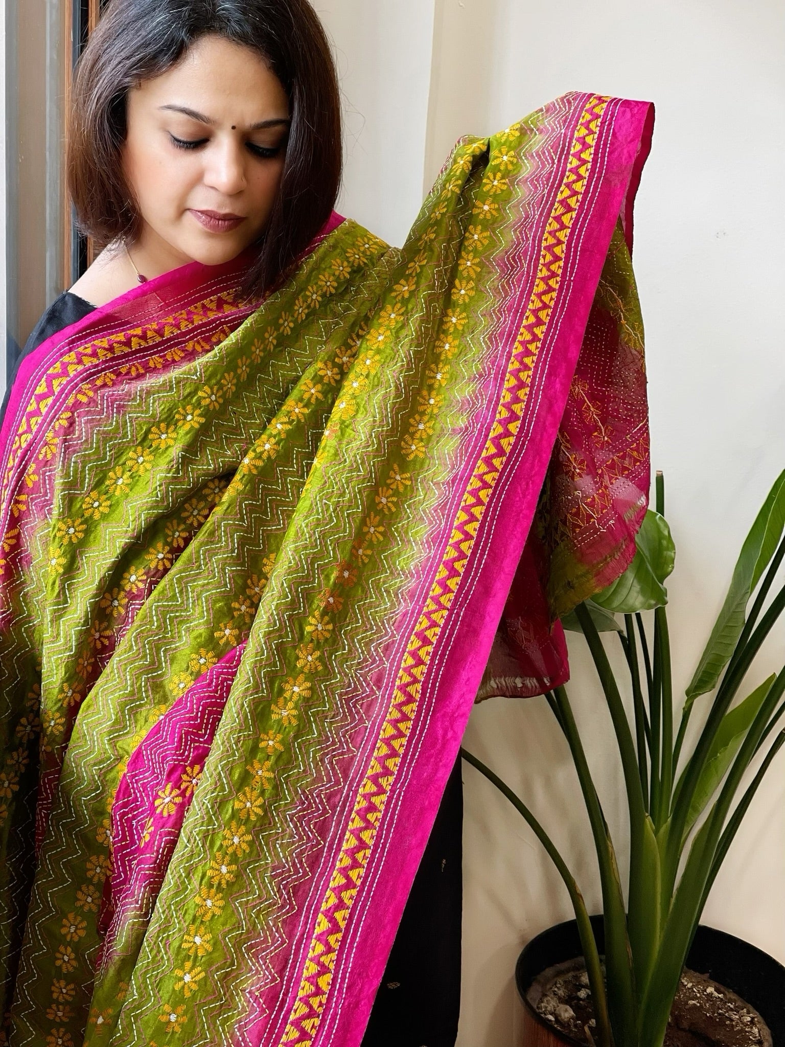 Pink, Green Handmade Kantha Dupatta in Silk - Masakalee