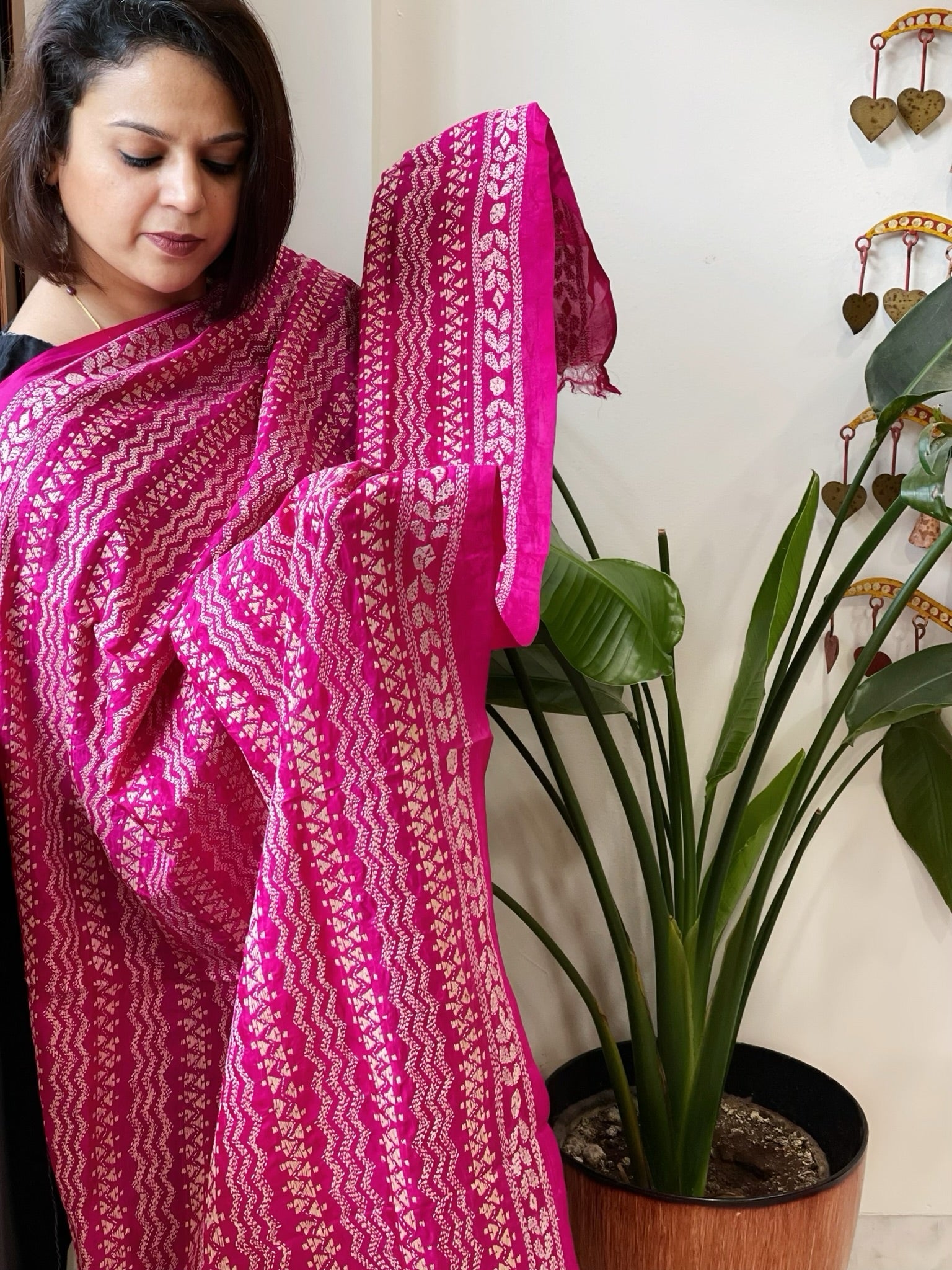 Pink Handmade Kantha Dupatta in Silk - Masakalee