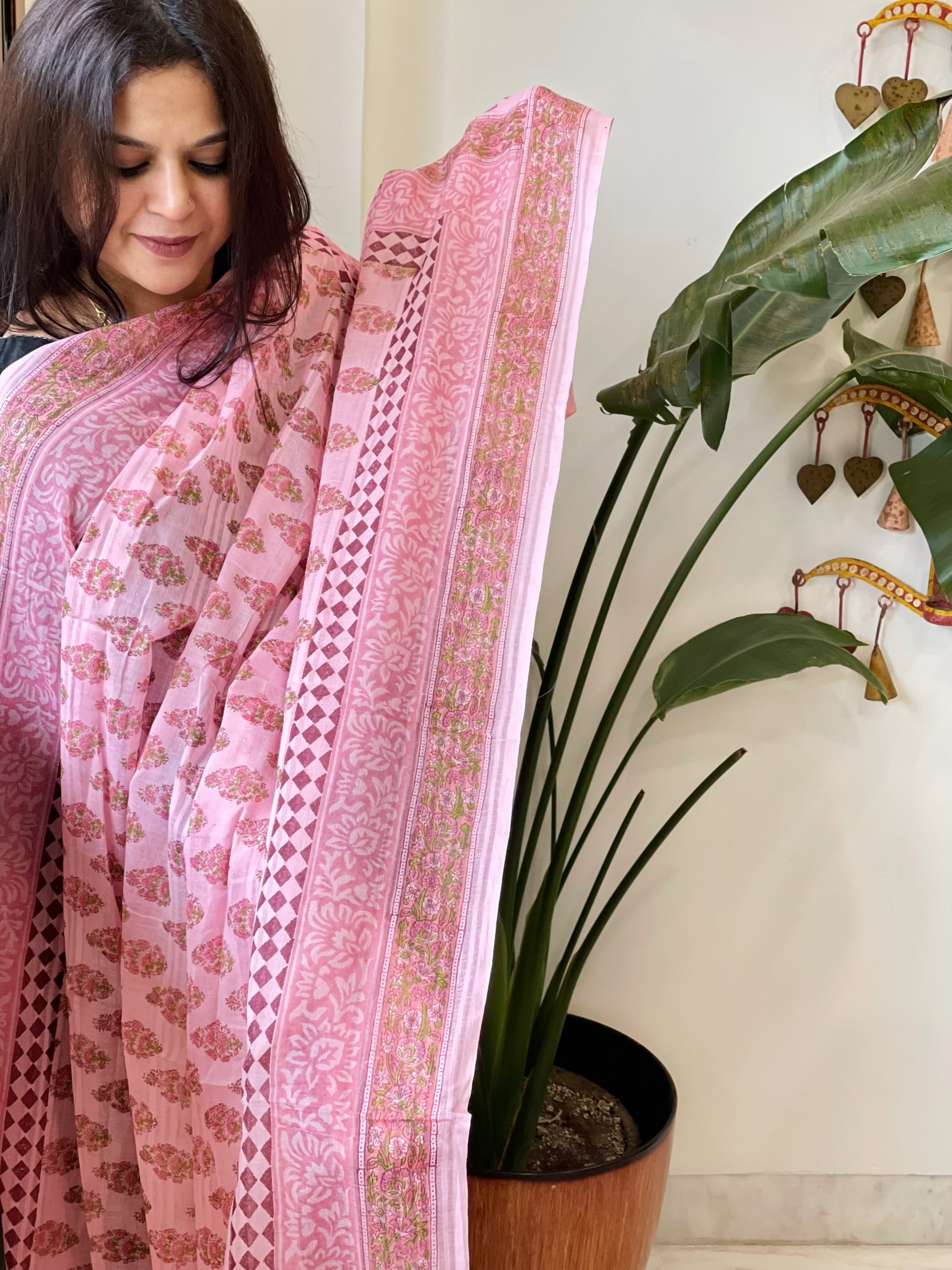Pink Mul Cotton Handblock Printed Dupatta - Masakalee