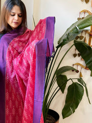 Pink, Purple Handwoven Ikat Dupatta in Cotton - Masakalee