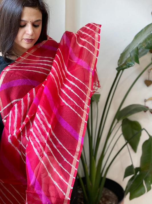 Pink, Red Kota Silk Leheriya Dupatta - Masakalee