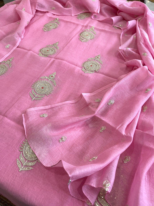 Pink Suit Set with Gold Thread & Sequin Work in Pure Mul - Masakalee