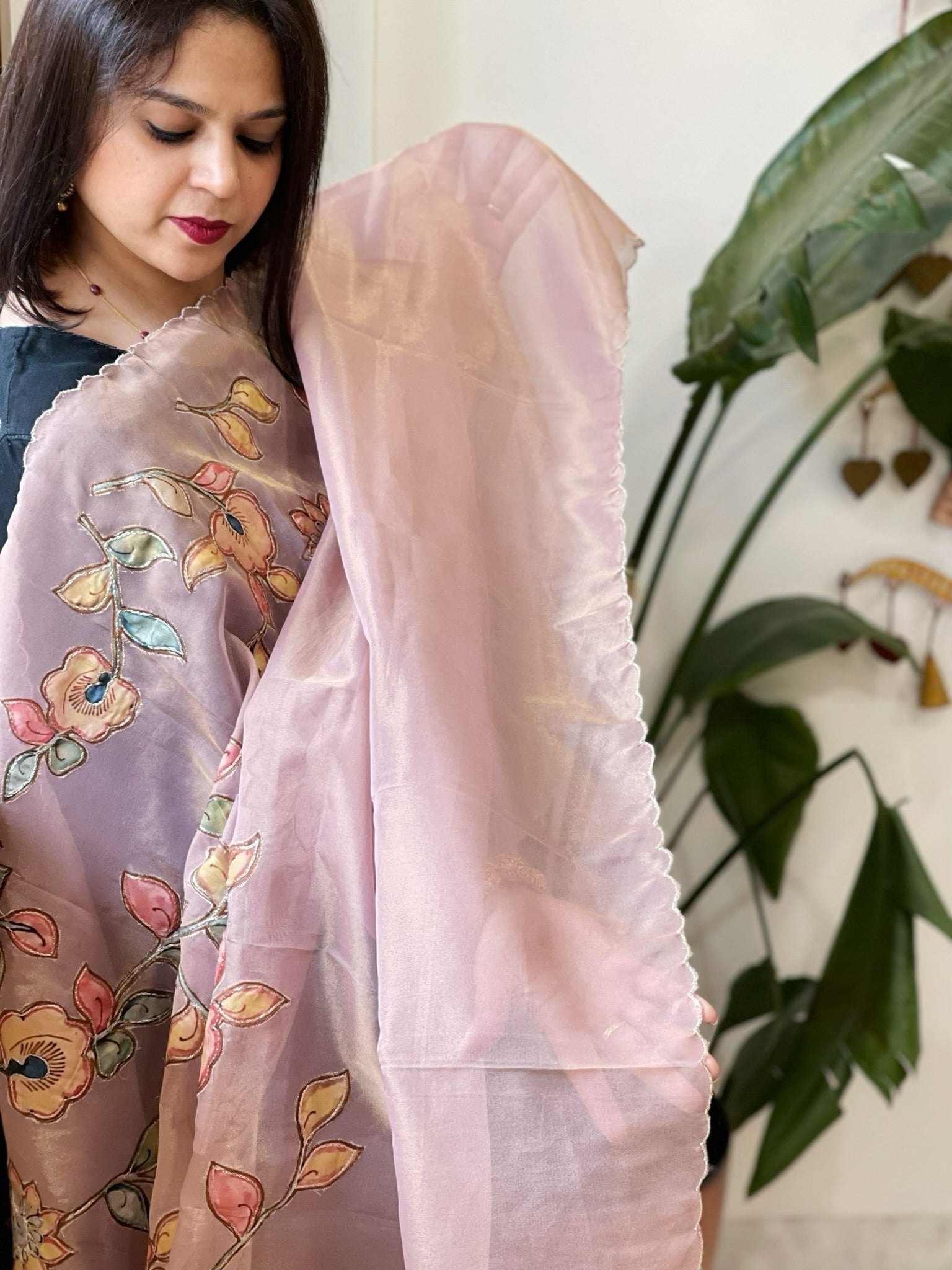 Pink Tissue Organza Dupatta with Handpainted Applique Work - Masakalee