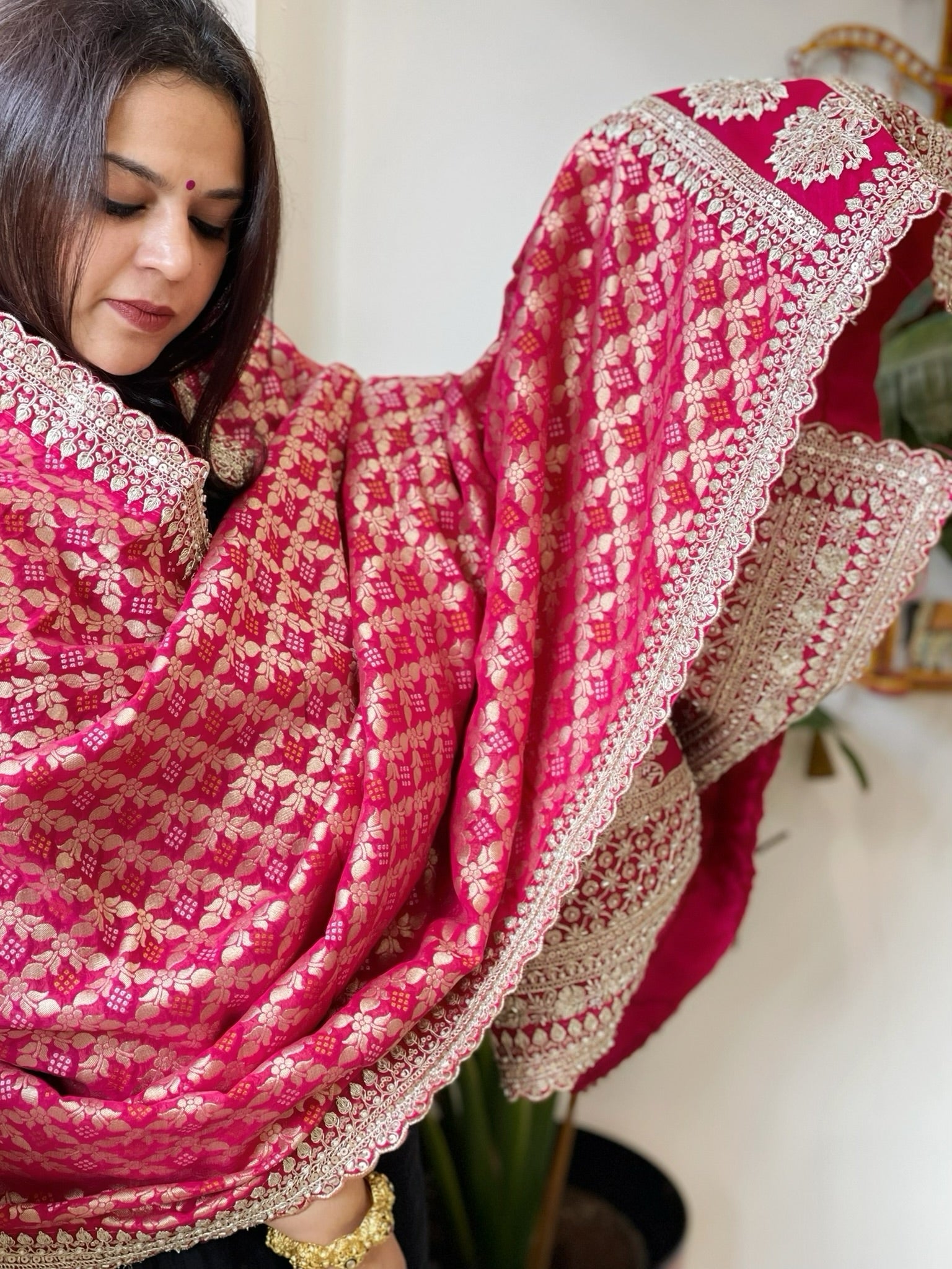 Pink Woven Bandhej Banarasi Dupatta in Fine Georgette with Zardosi Work - Masakalee