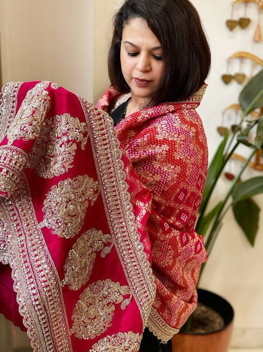 Pink Woven Bandhej Banarasi Dupatta in Fine Georgette with Zardosi Work - Masakalee