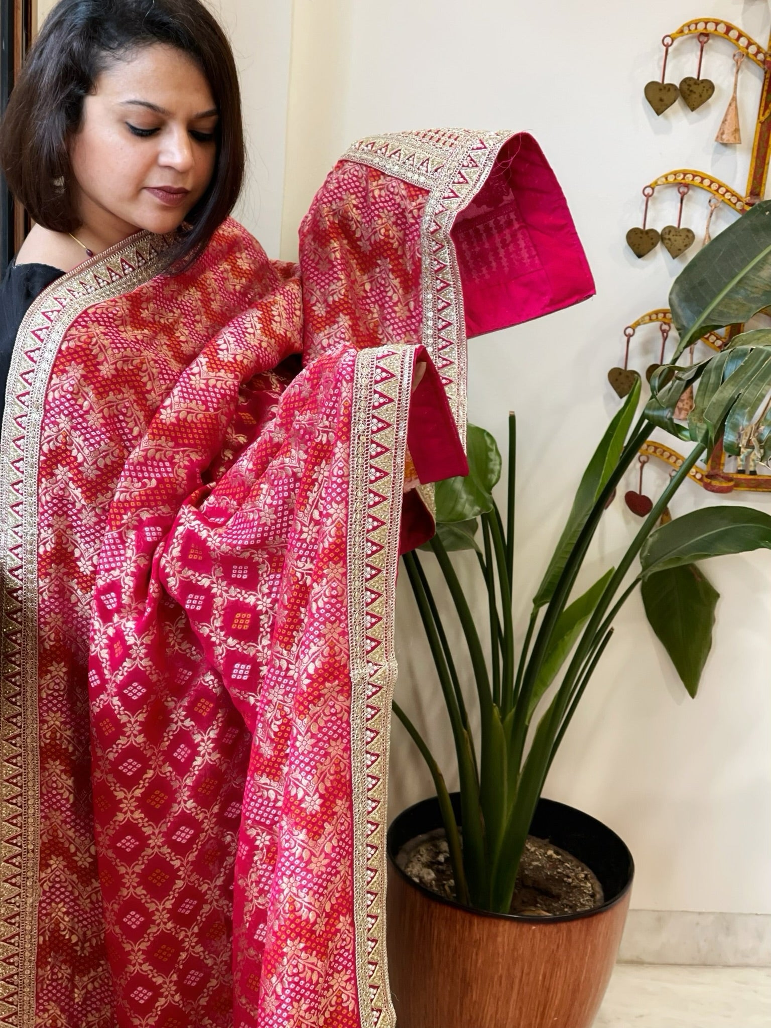 Pink Woven Bandhej Banarasi Dupatta in Fine Georgette with Zardosi Work - Masakalee