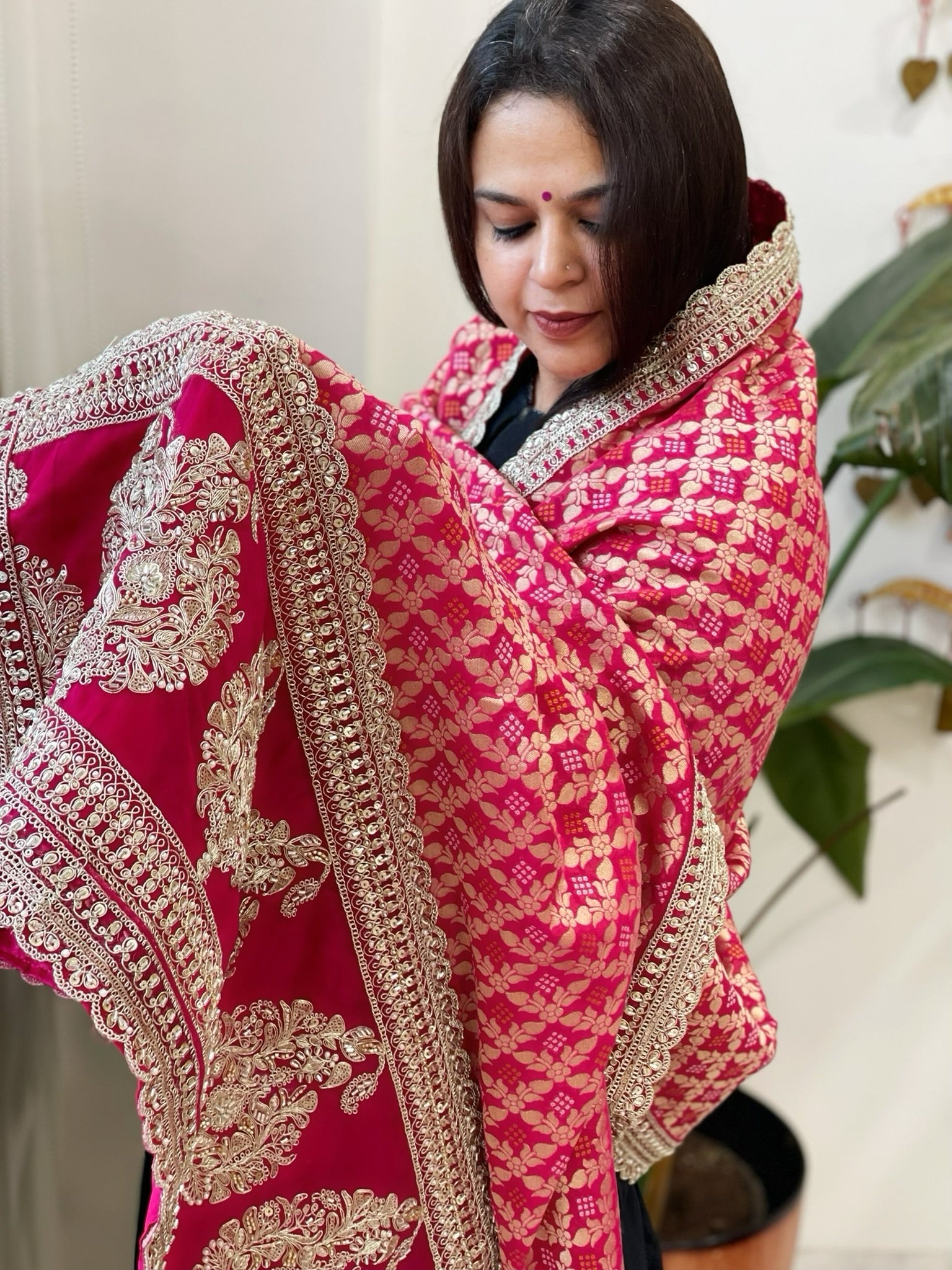 Pink Woven Bandhej Banarasi Dupatta in Fine Georgette with Zardosi Work - Masakalee