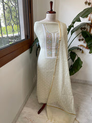 Pista Green Suit Set with Pearl, Cut Daana and Thread Handwork in Pure Mul Chanderi - Masakalee