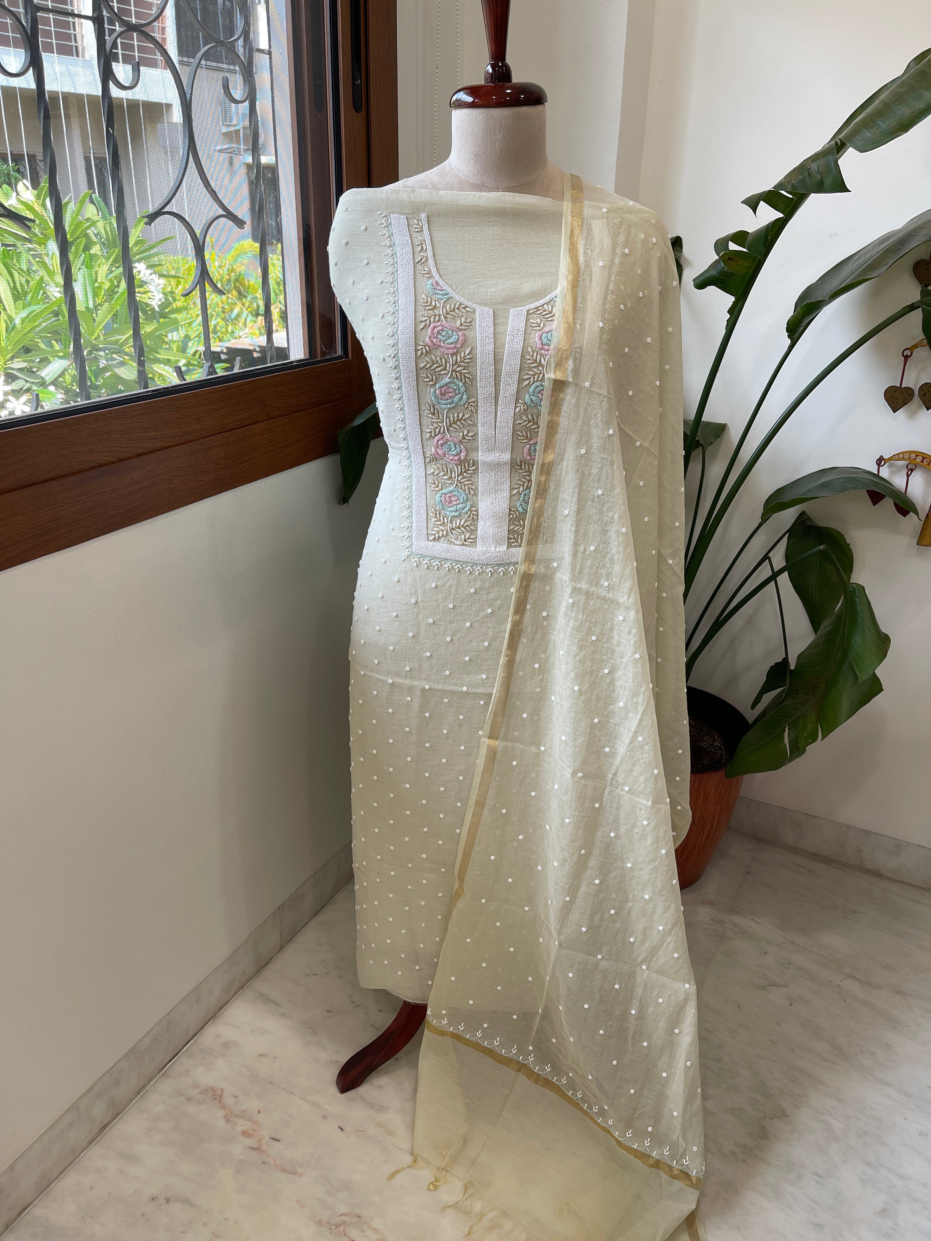 Pista Green Suit Set with Pearl, Cut Daana and Thread Handwork in Pure Mul Chanderi - Masakalee