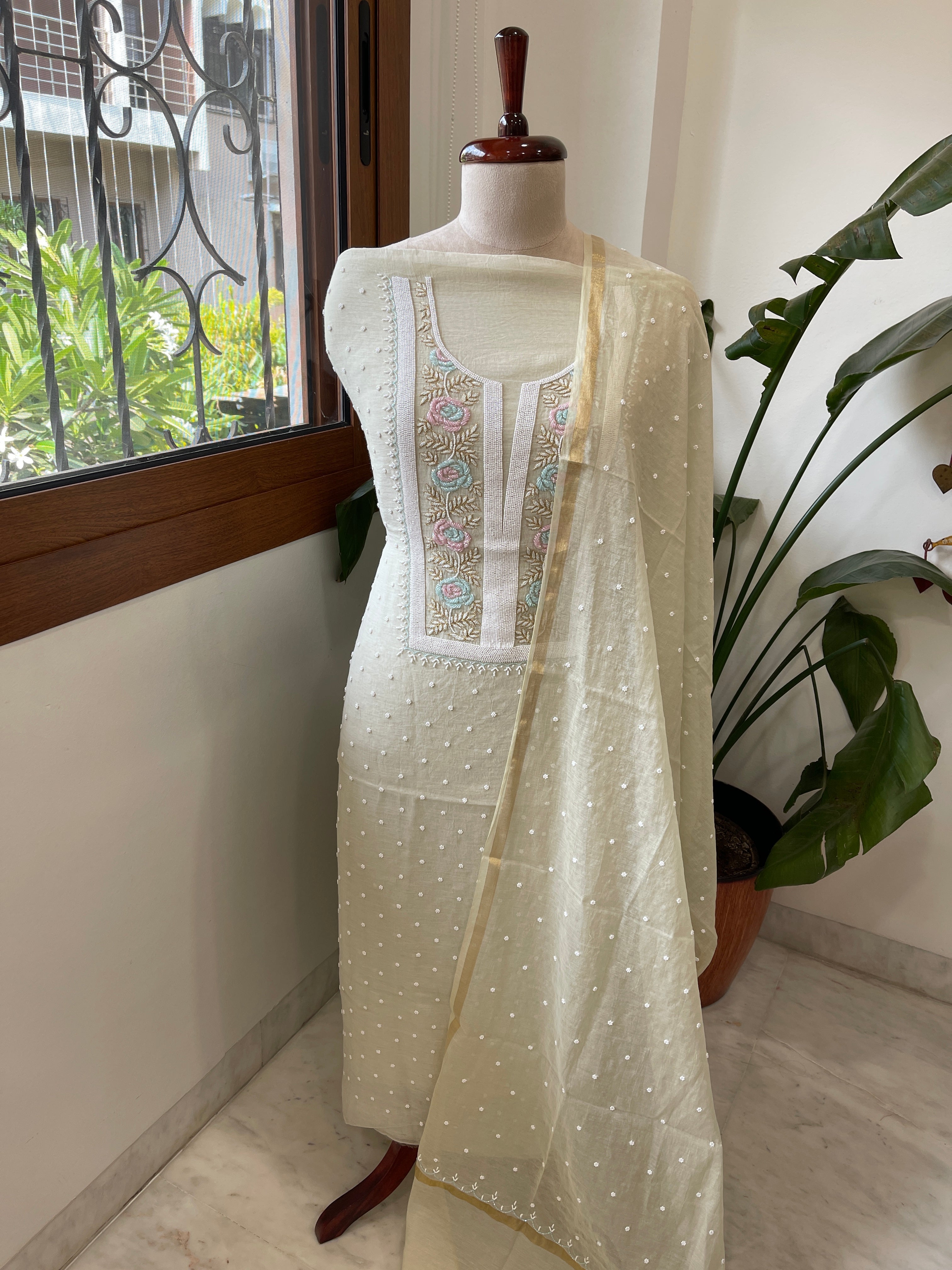 Pista Green Suit Set with Pearl, Cut Daana and Thread Handwork in Pure Mul Chanderi - Masakalee