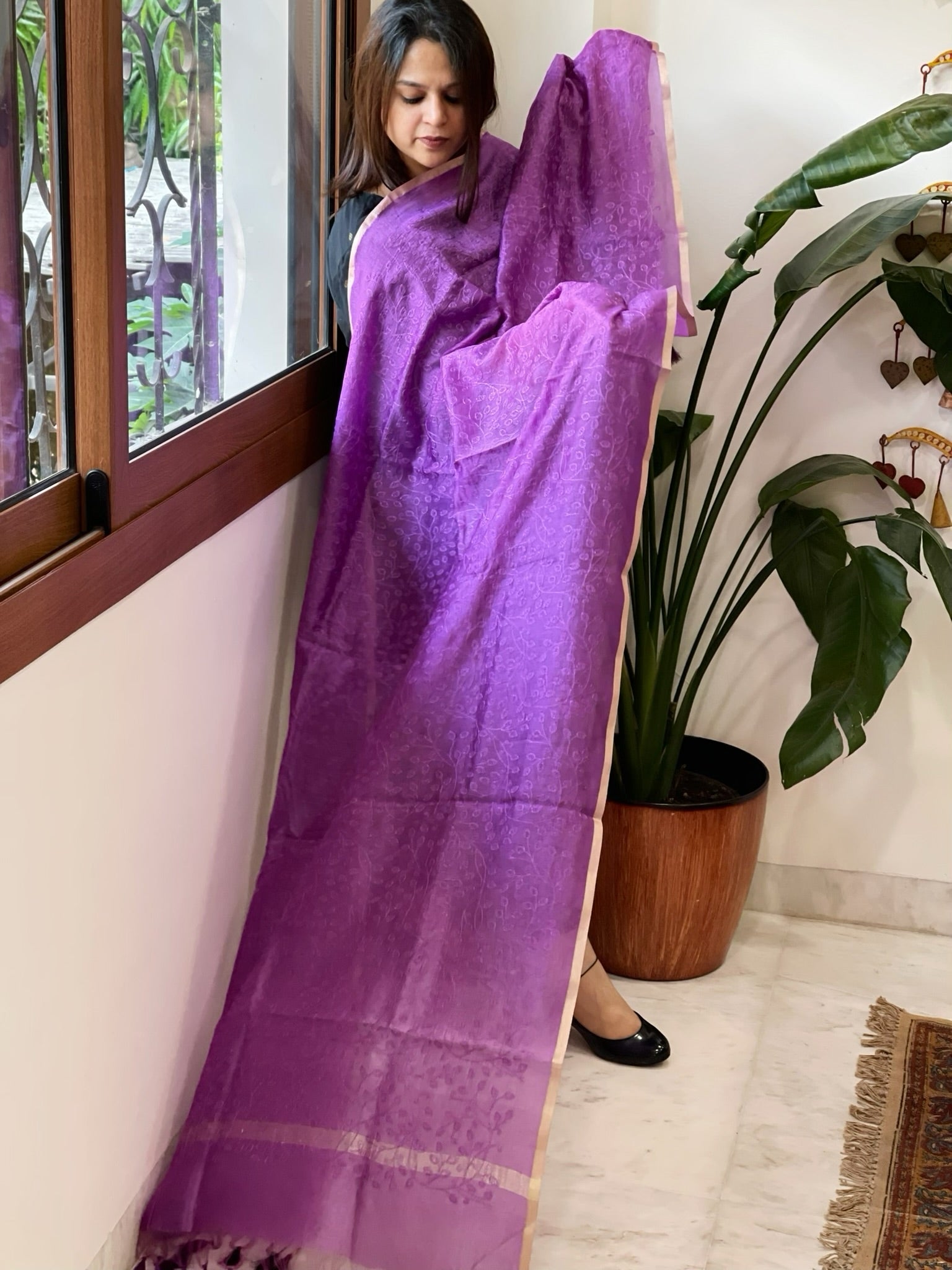 Purple Chanderi Dupatta with Thread Embroidery - Masakalee