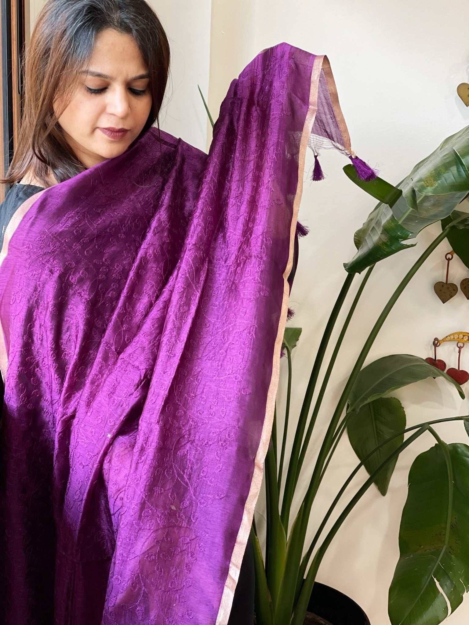 Purple Chanderi Dupatta with Thread Embroidery - Masakalee