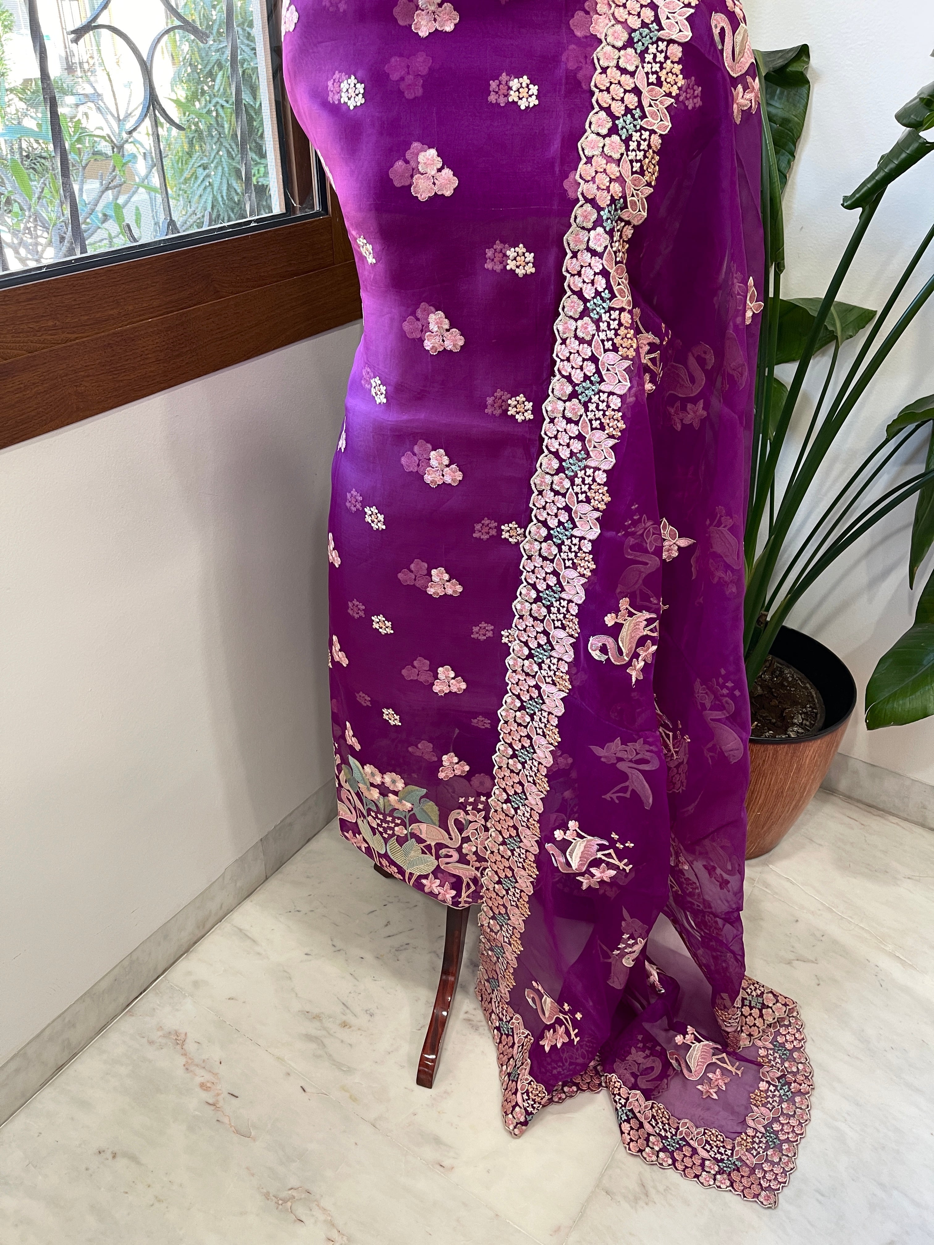 Purple Dupatta Set (Kurta+Dupatta) with Thread Embroidery in Pure Organza - Masakalee