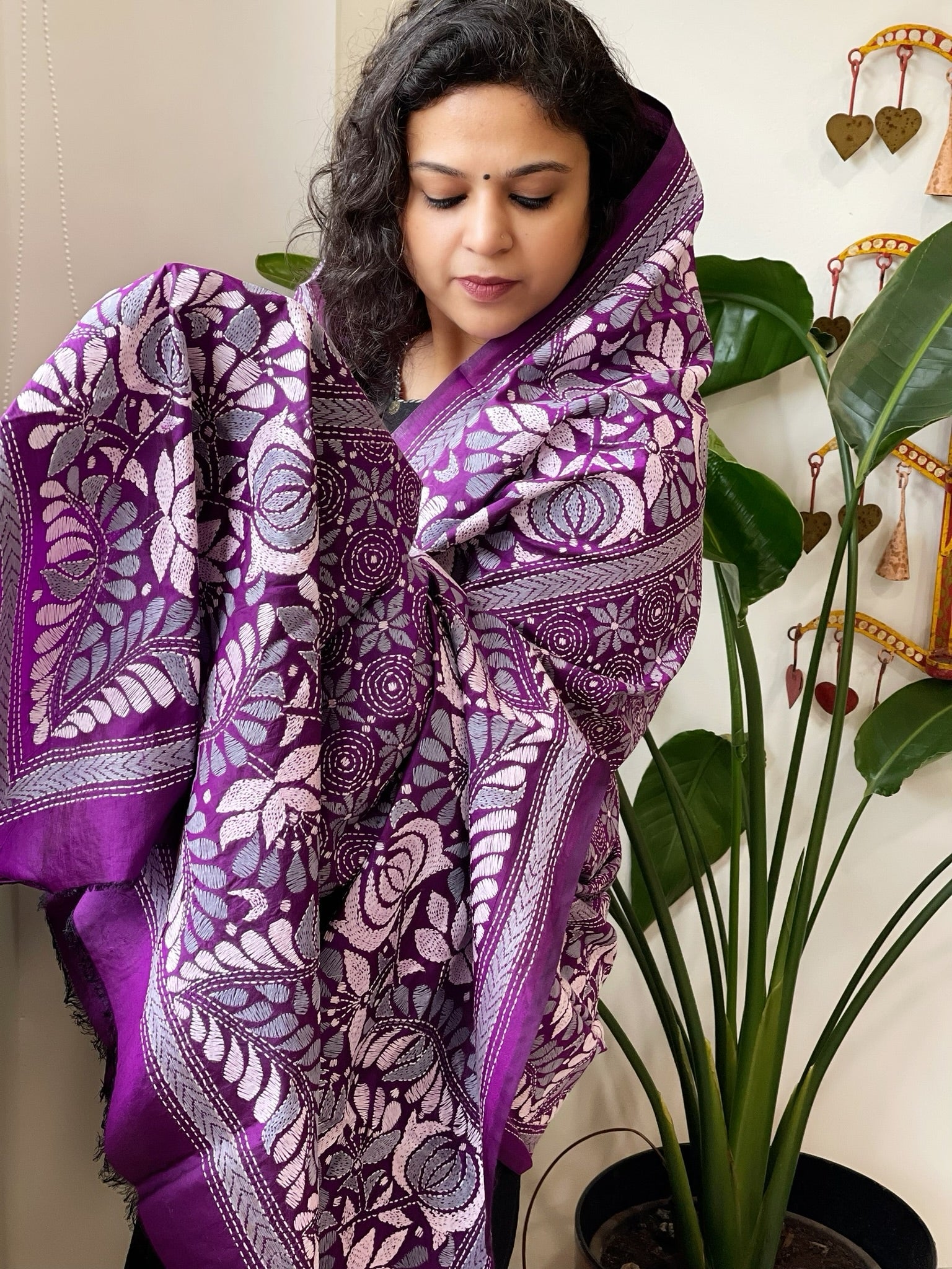 Purple Handmade Nakshi Kantha Dupatta in Pure Silk - Masakalee