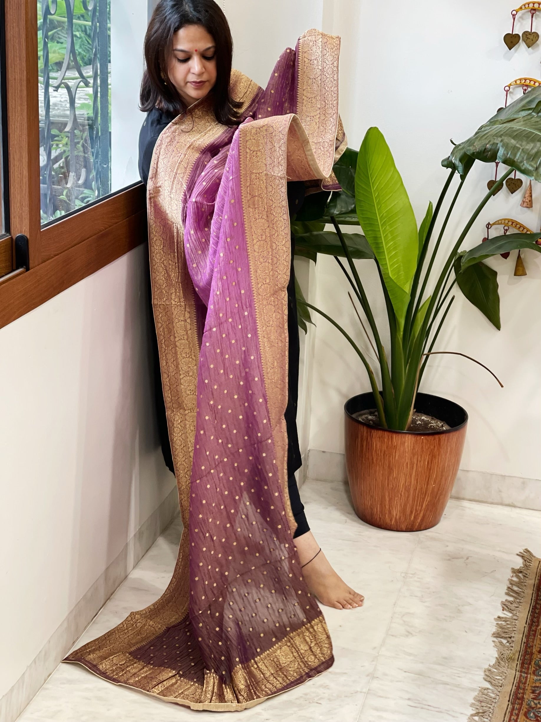 Purple Woven Banarasi Dupatta in Tissue - Masakalee