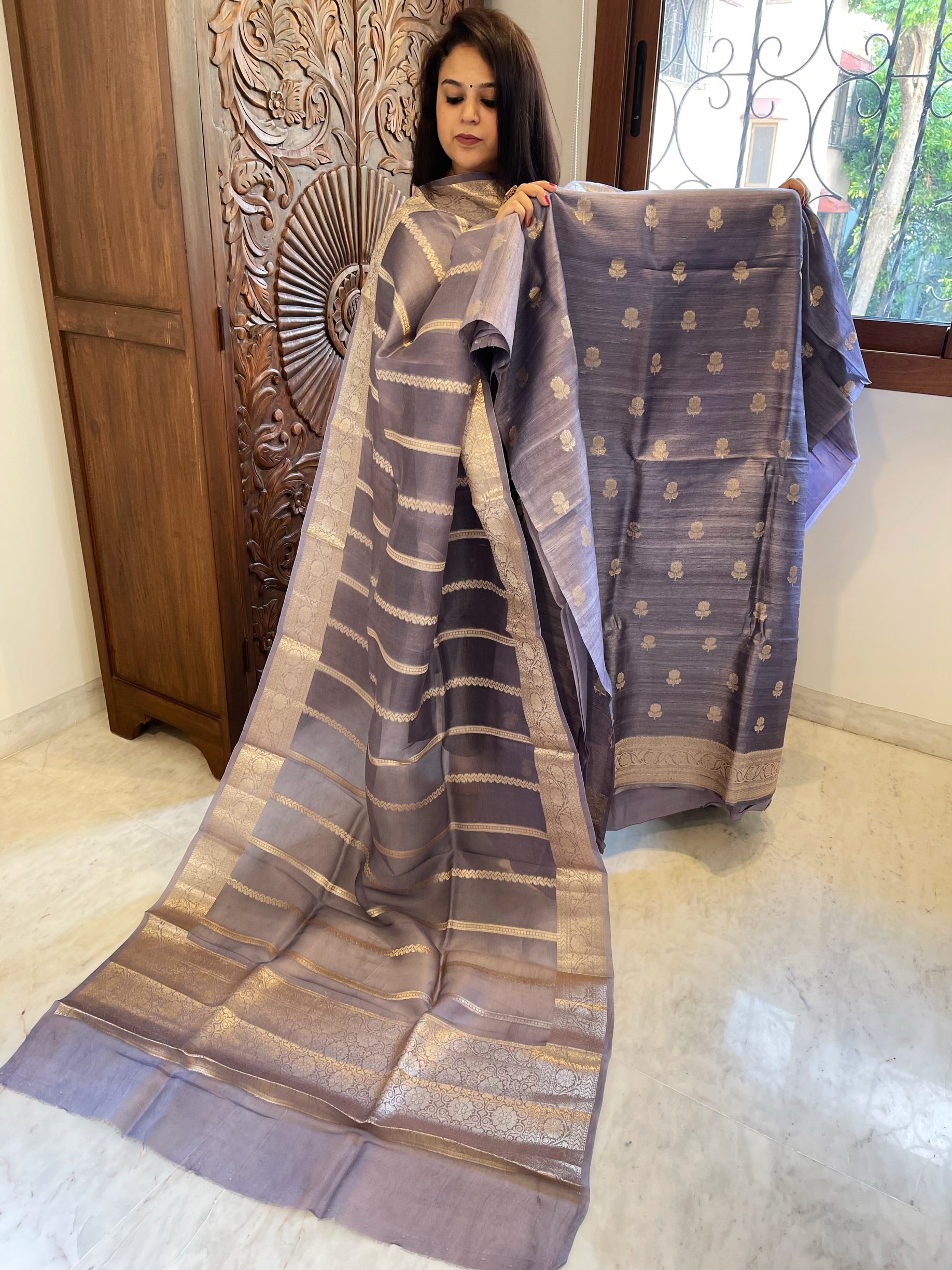 Purplish Blue Designer Banarasi Suit Set in Raw Silk - Masakalee