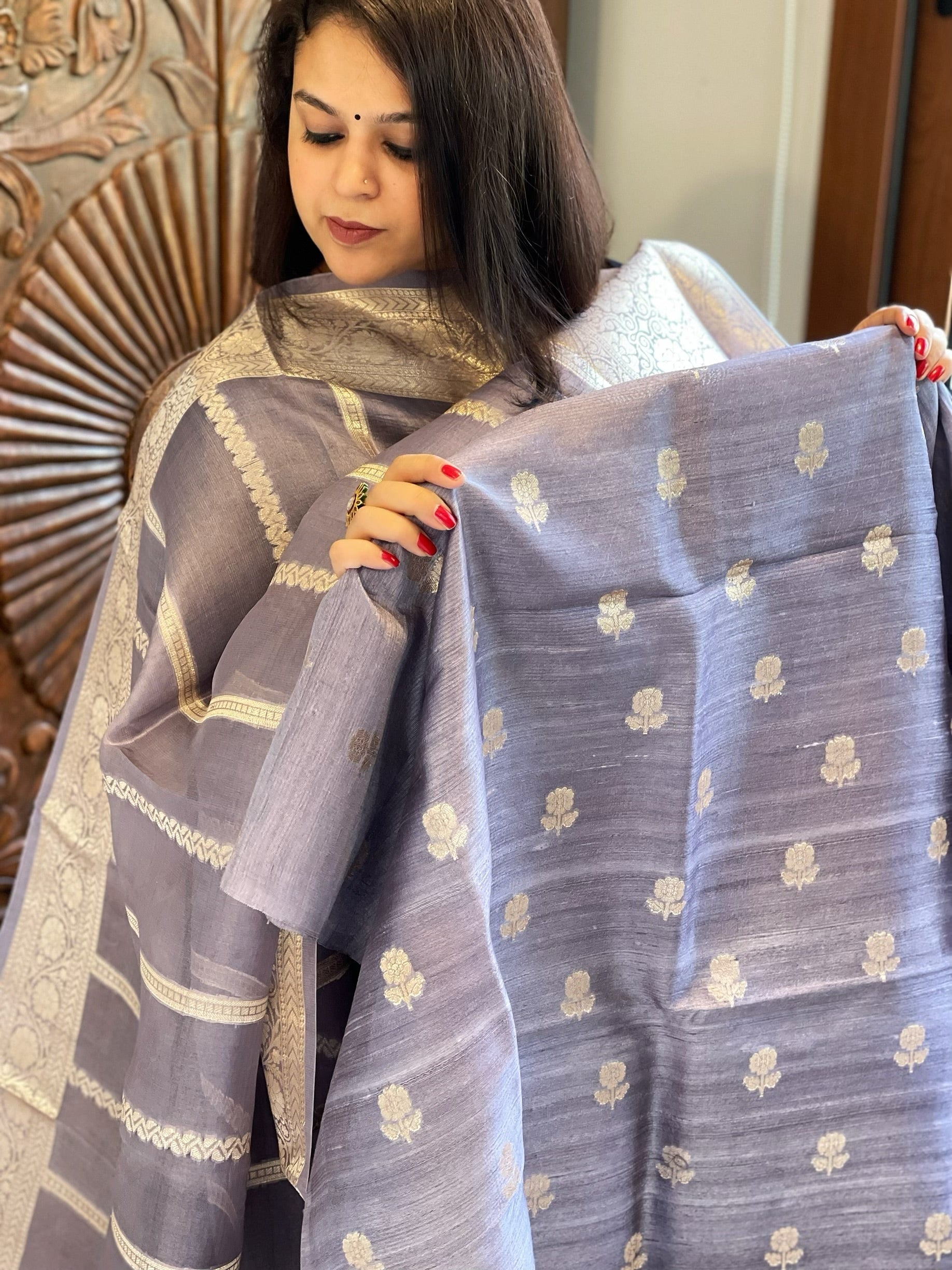 Purplish Blue Designer Banarasi Suit Set in Raw Silk - Masakalee