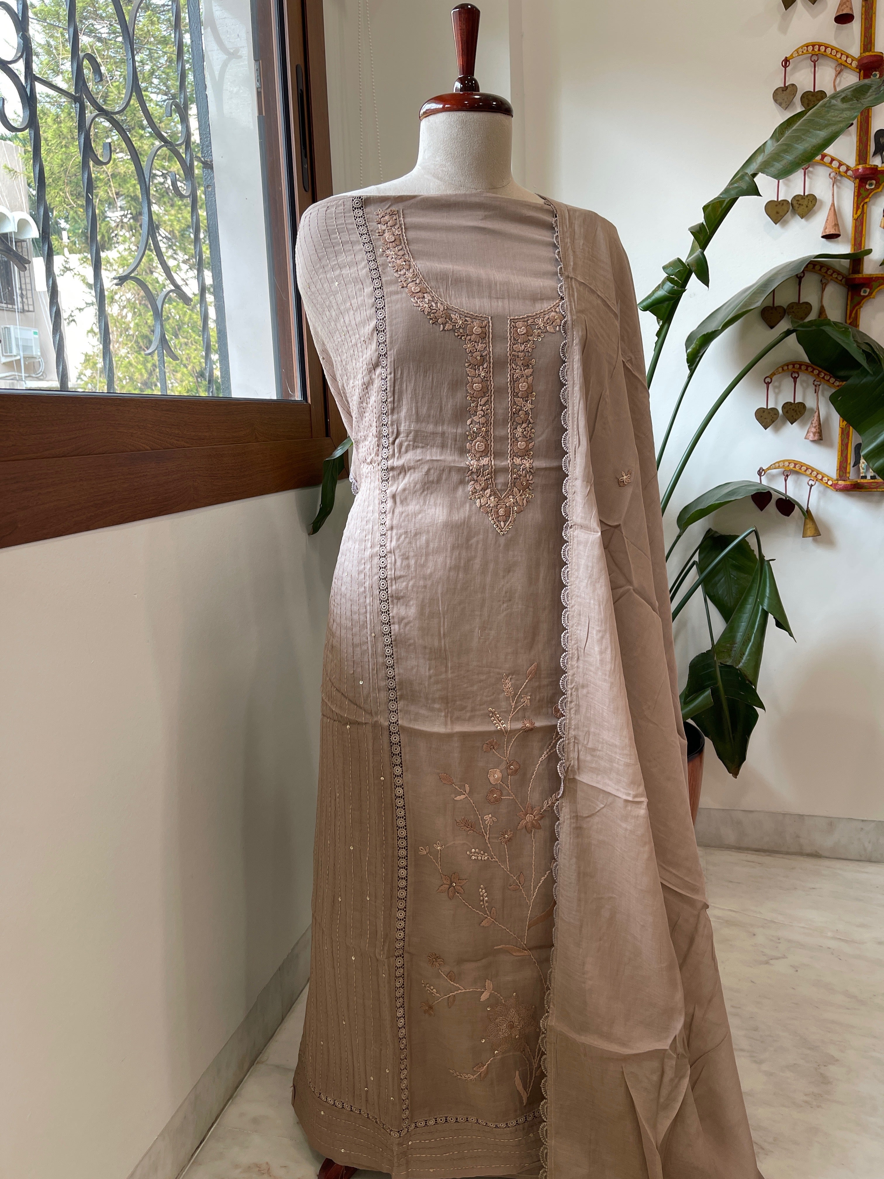 Purplish Brown Suit Set with Sequin ad Knot handwork in Mul Chanderi - Masakalee