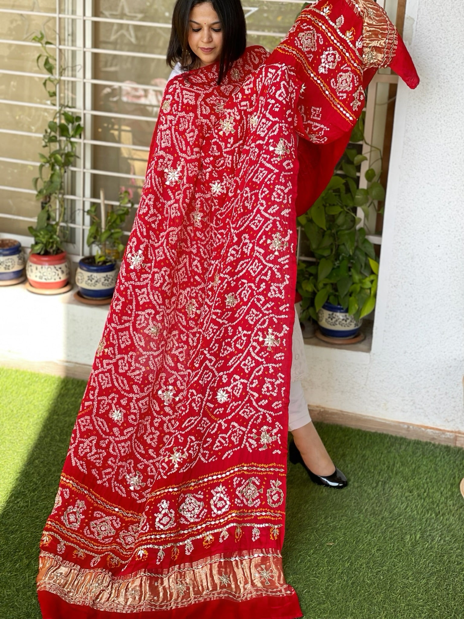 Red Bandhani Dupatta with Gotapatti Handwork in Pure Silk - Masakalee
