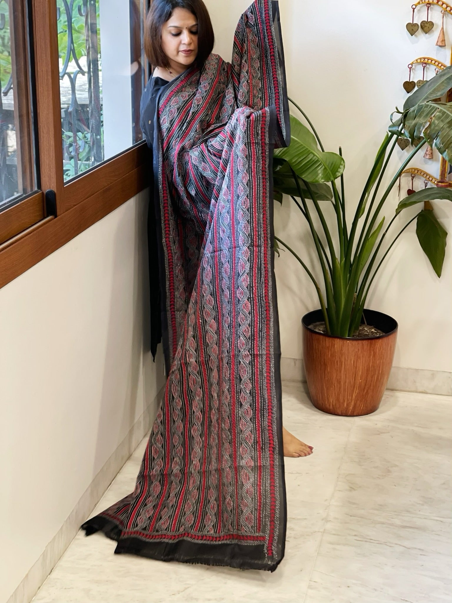 Red, Black Handmade Kantha Dupatta in Silk - Masakalee