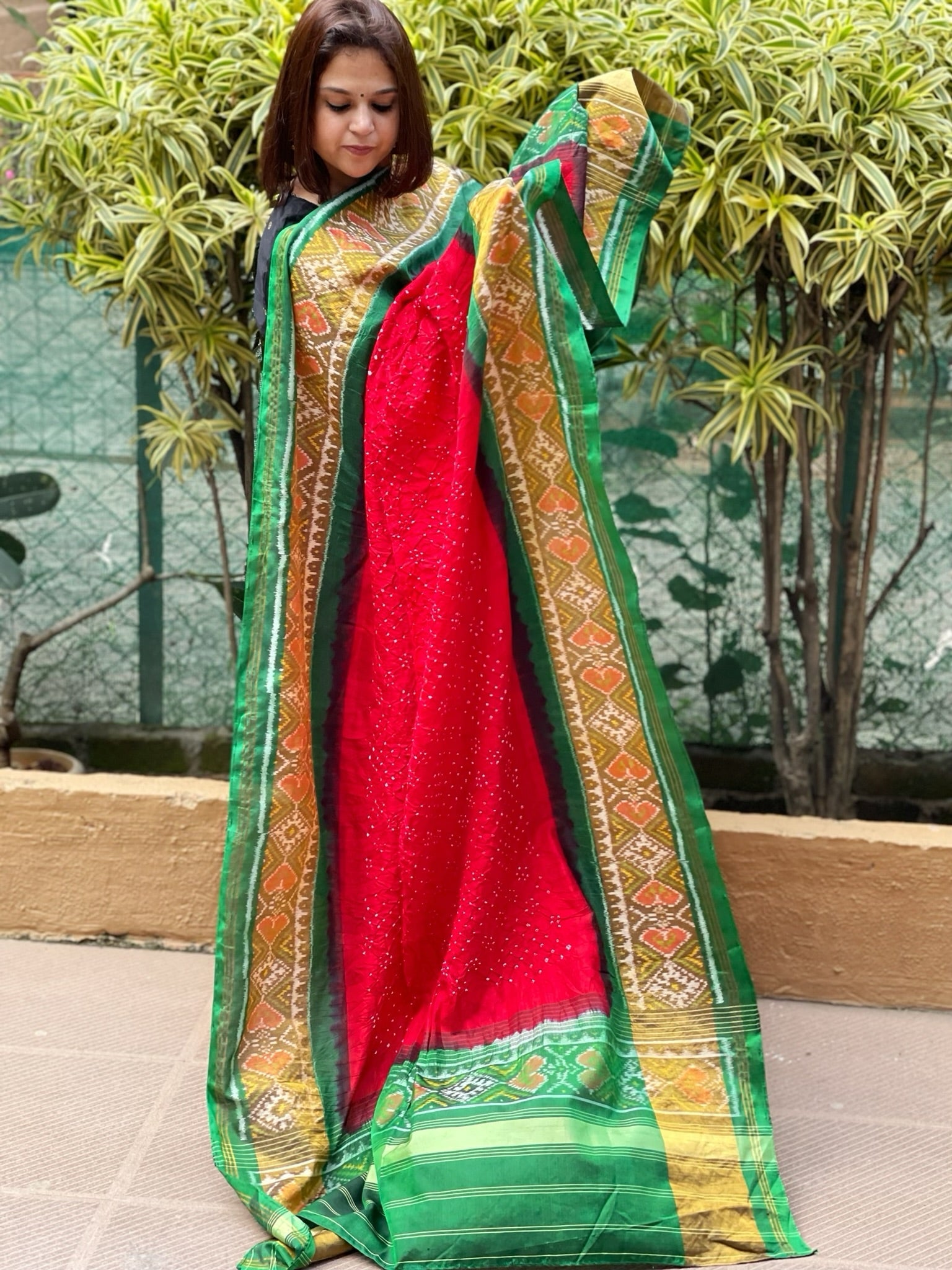 Red, Green Handwoven Patola with Rai Bandhej Dupatta in Pure Silk - Masakalee