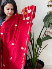 Red Handmade Kantha Dupatta in Pure Cotton - Masakalee