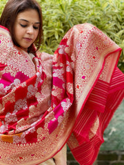 Red Handwoven Banarasi Rangkhat Dupatta in Pure Katan Silk - Masakalee