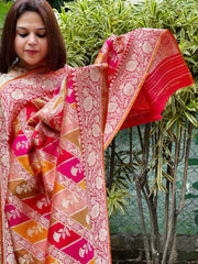 Red Handwoven Banarasi Rangkhat Dupatta in Pure Katan Silk - Masakalee