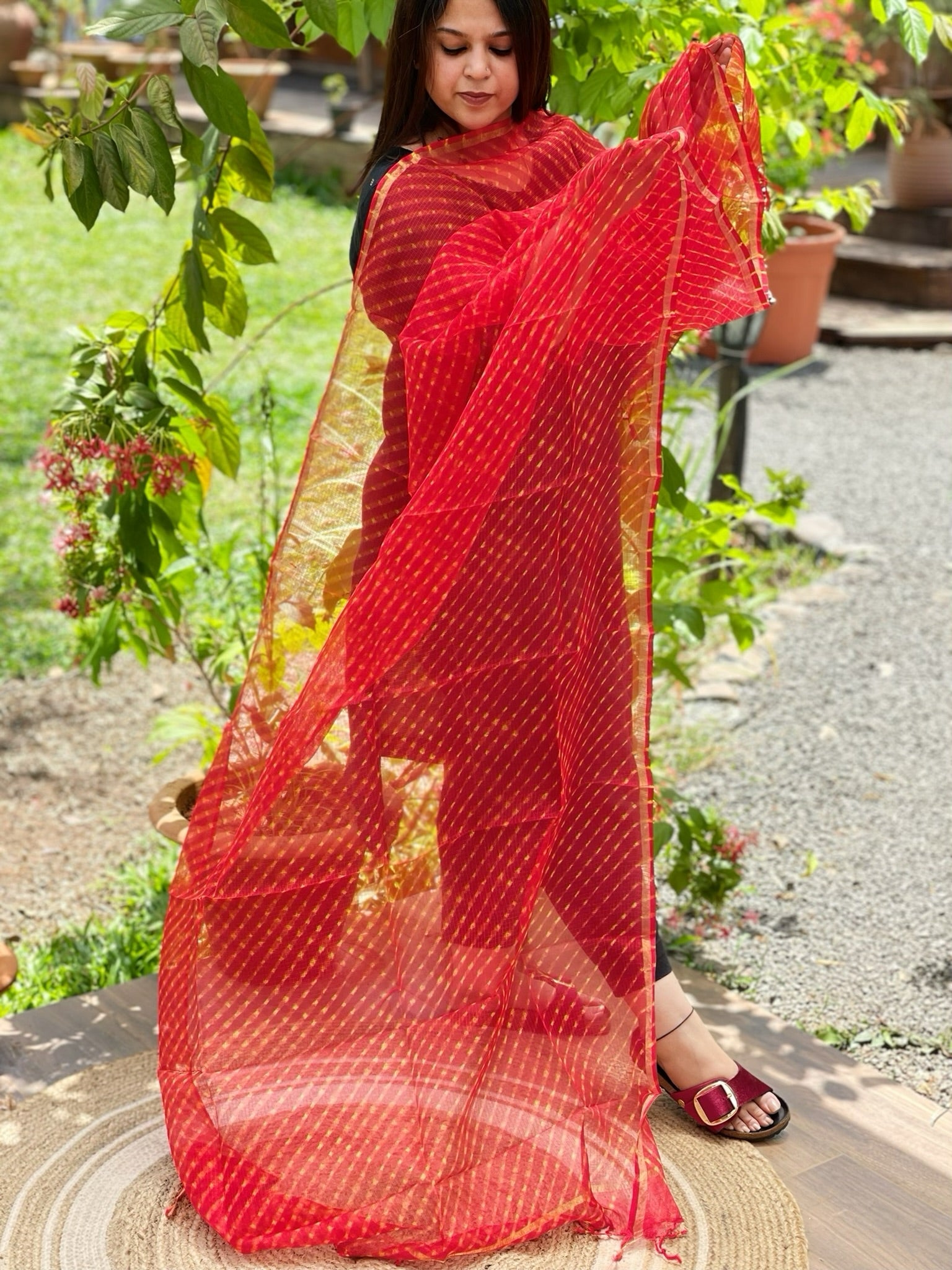 Red Kota Silk Leheriya Dupatta - Masakalee