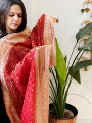 Red Woven Banarasi Dupatta in Tissue - Masakalee