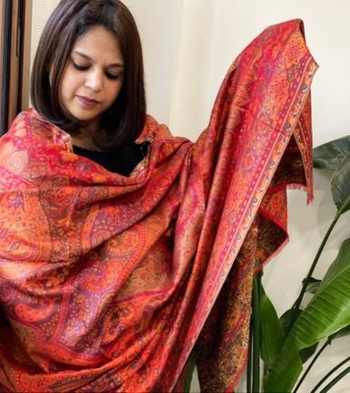 Red Woven Kaani Jaal Pashmina Shawl with Zari - Masakalee
