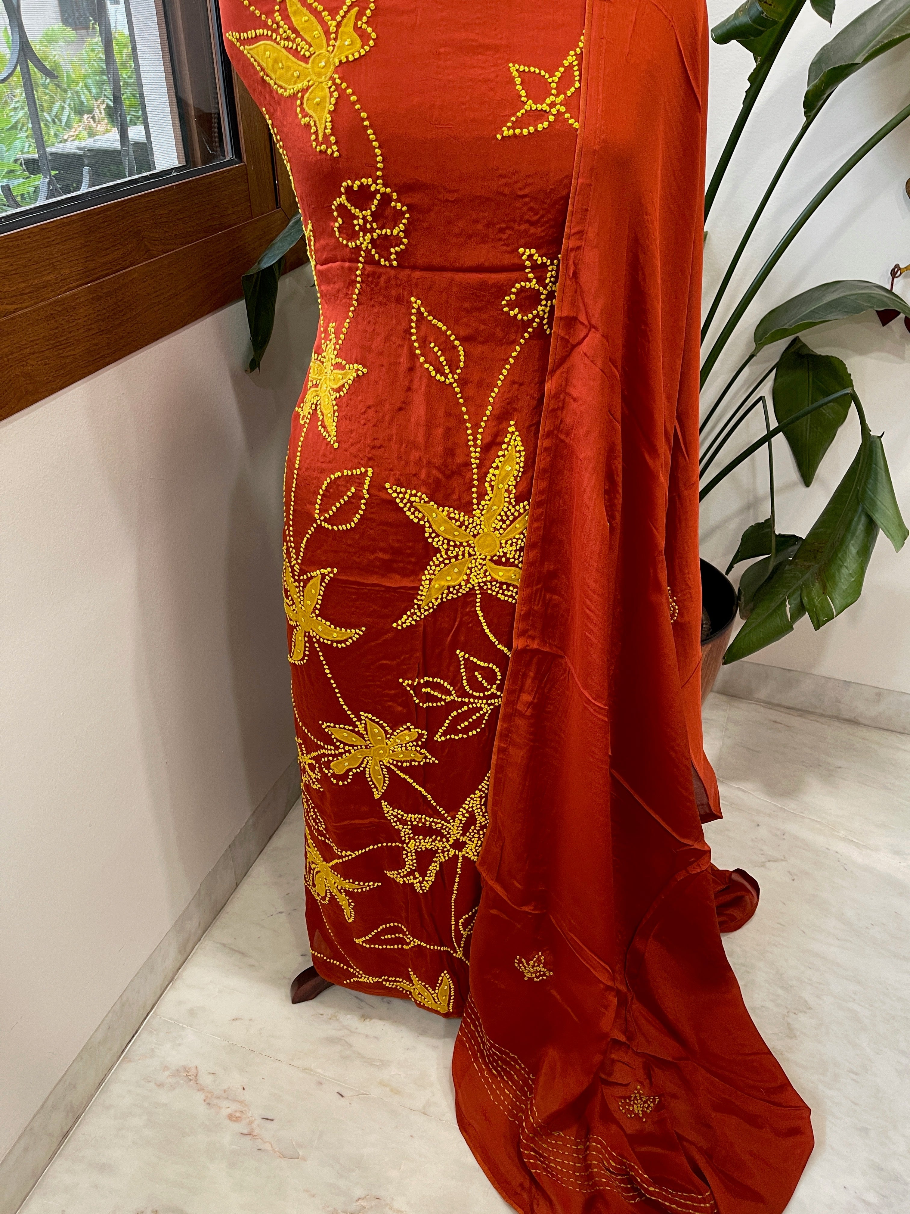 Rust Crepe Suit Set With Knot & Sequin Handwork - Masakalee