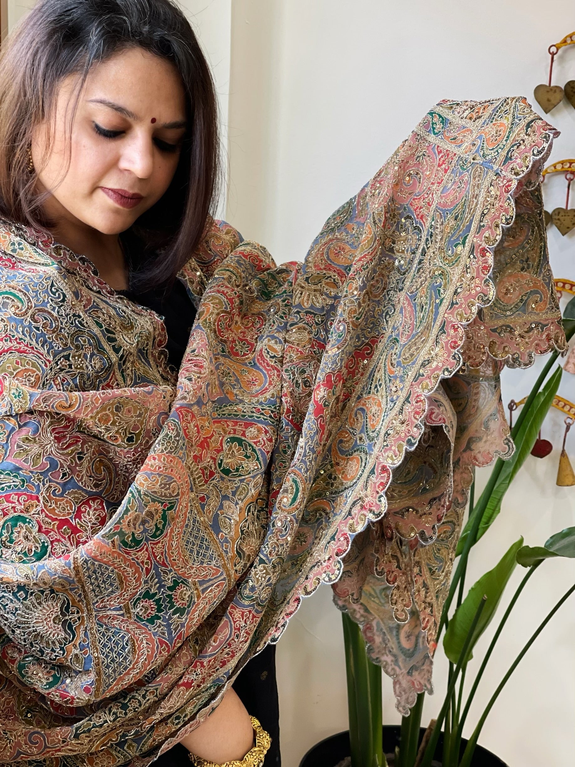 Salmon Pink Chinon Dupatta with Aari Embroidery - Masakalee