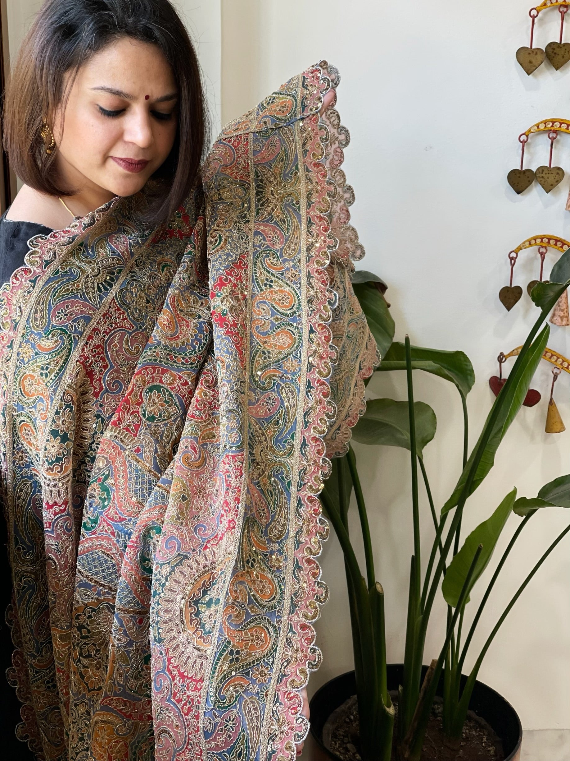 Salmon Pink Chinon Dupatta with Aari Embroidery - Masakalee