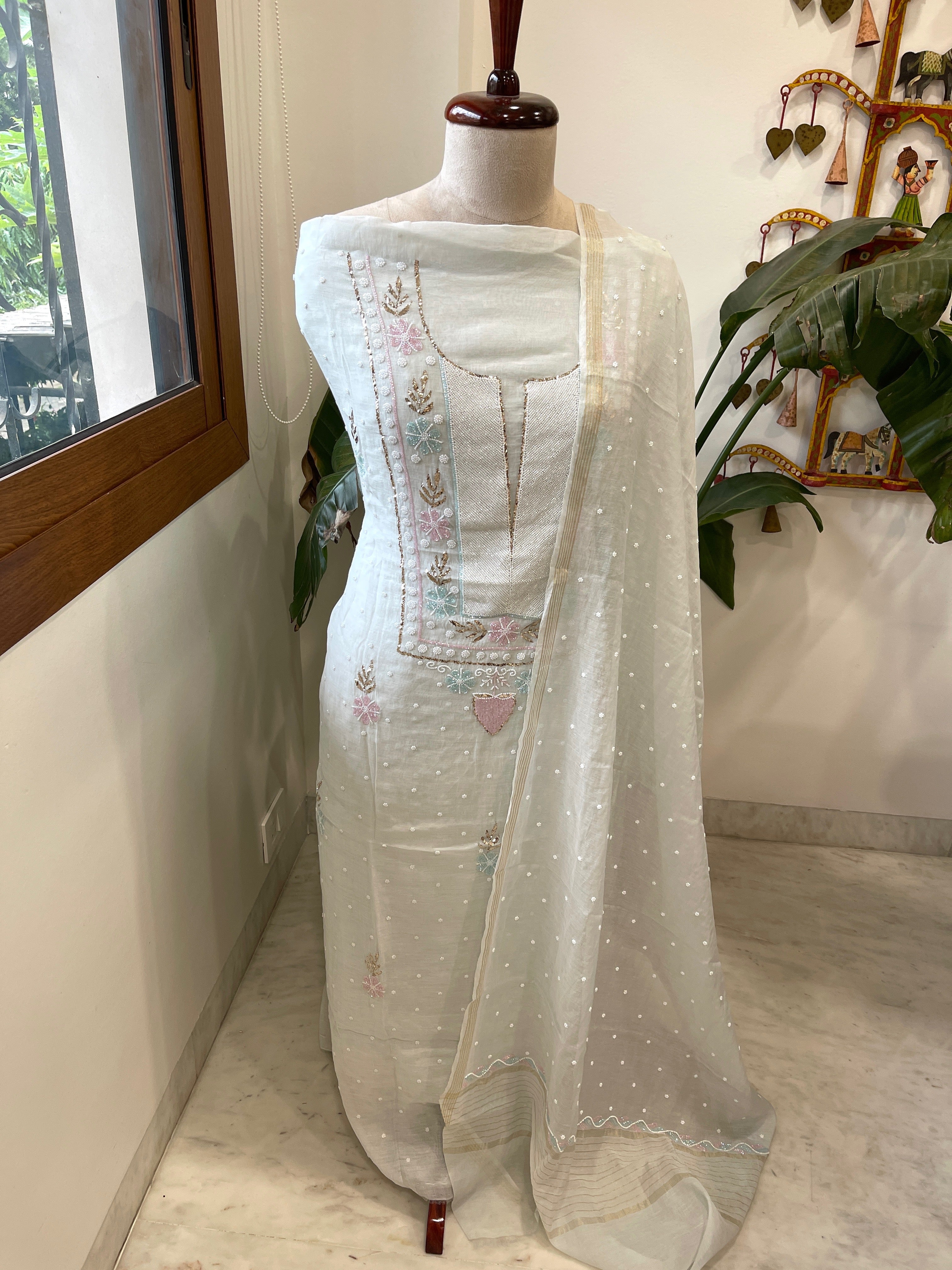 Silver Grey Suit Set with Pearl, Cut Daana and Mukaish Handwork in Pure Mul Chanderi - Masakalee
