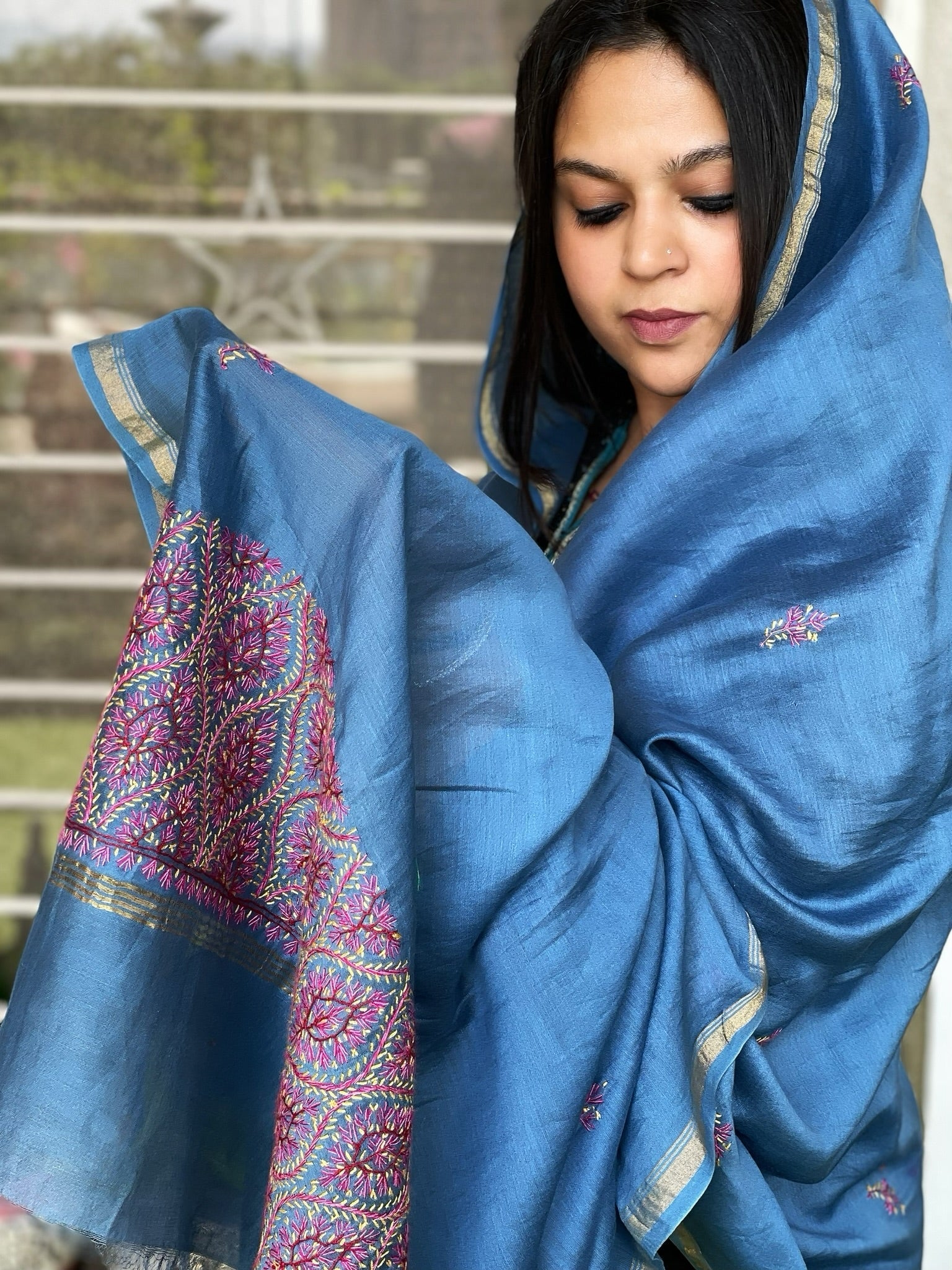 Sozni Hand Embroidery Dupatta in Pure Chanderi Silk - Masakalee