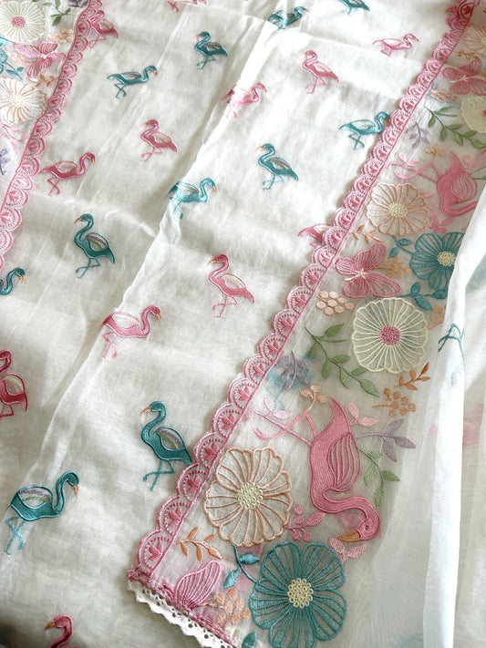 Suit Set with Flamingo and Floral Embroidery in Chanderi - Masakalee