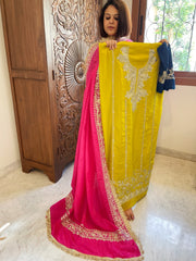 Suit Set with Kashmiri Tilla Work in Crepe - Masakalee