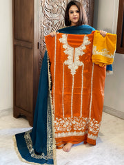 Suit Set with Kashmiri Tilla Work in Crepe - Masakalee