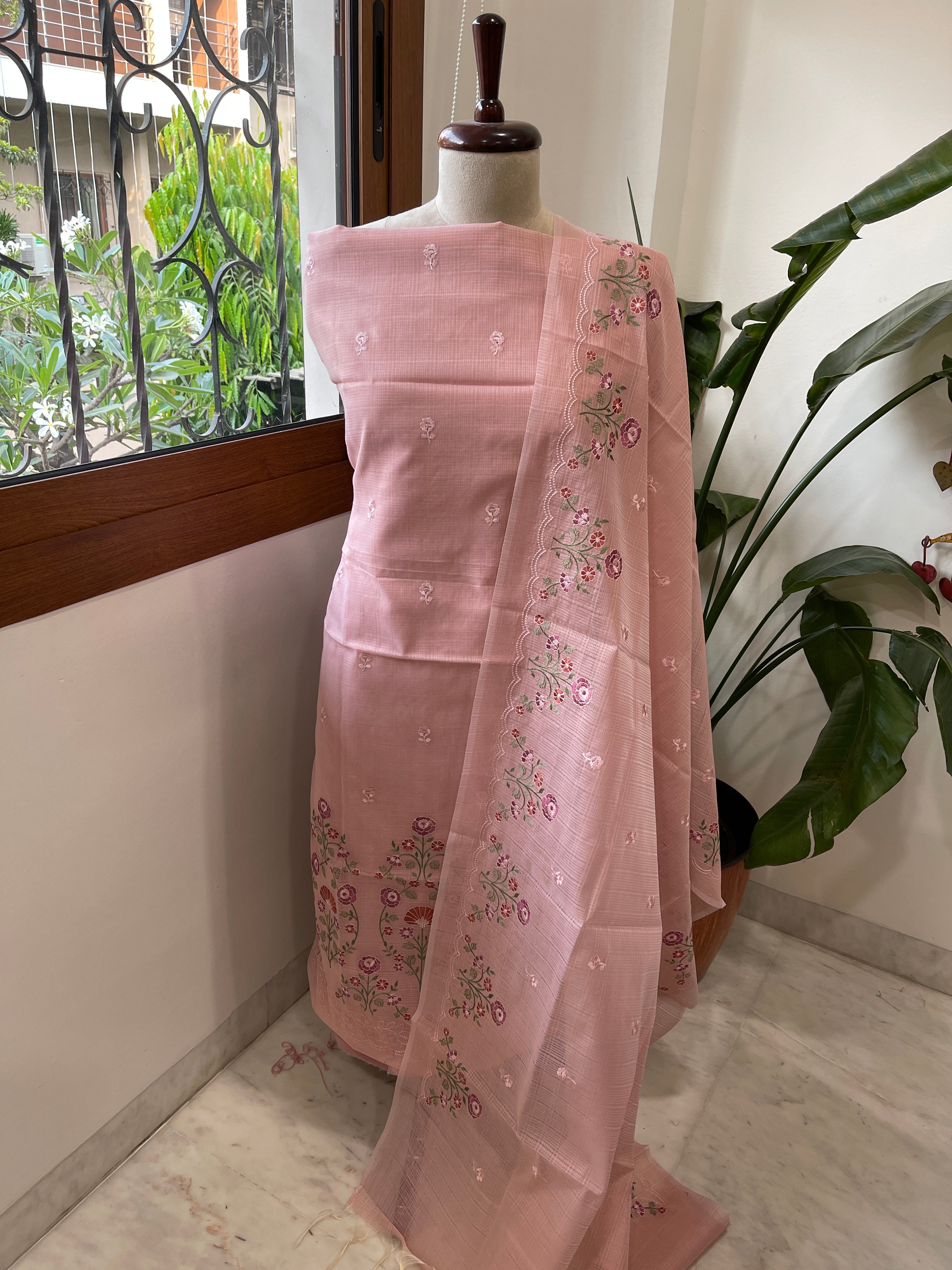 Suit Set with Thread Embroidery in Mul Chanderi - Masakalee