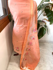 Suit Set with Thread Embroidery in Mul Chanderi - Masakalee