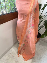 Suit Set with Thread Embroidery in Mul Chanderi - Masakalee