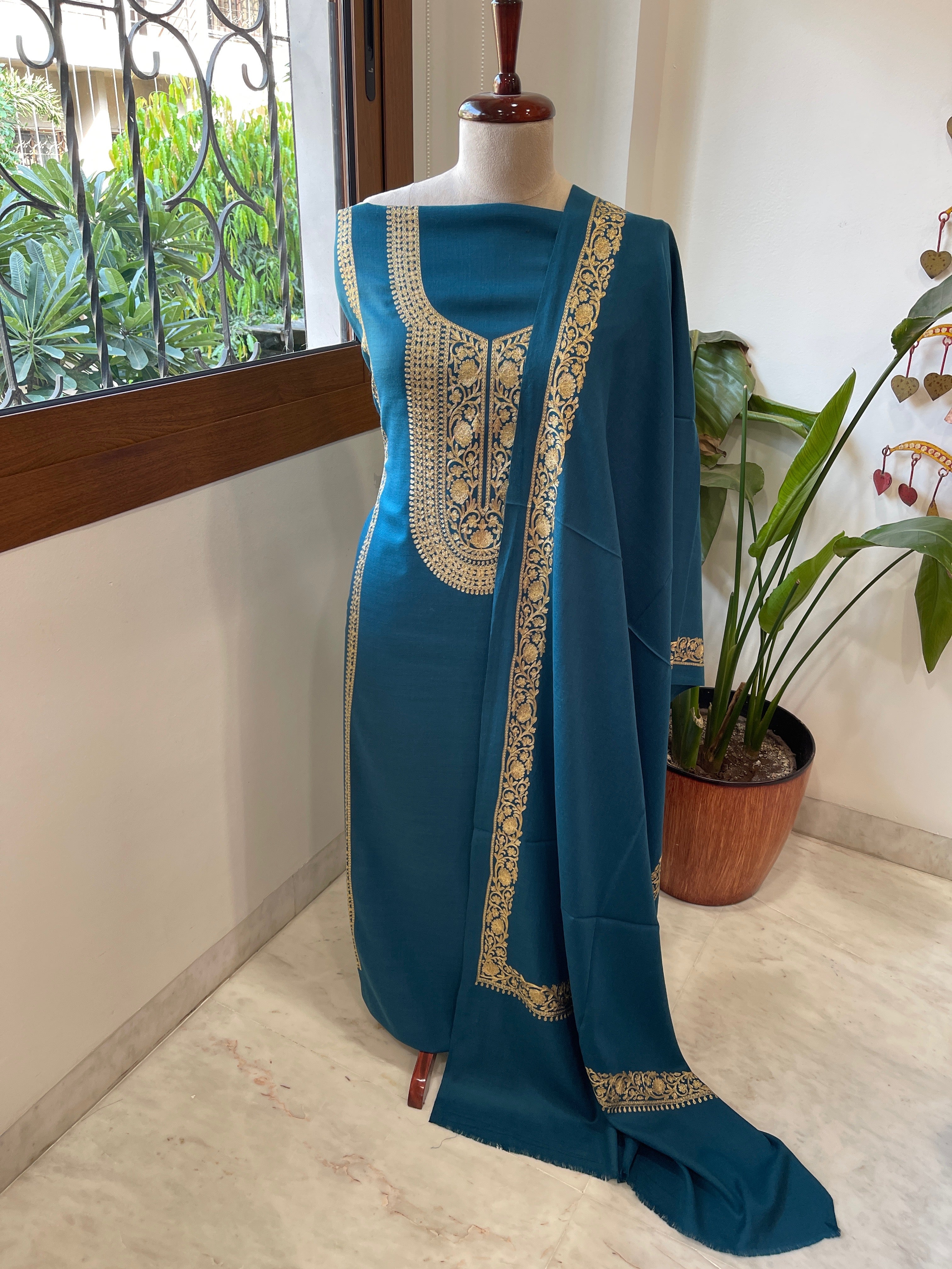 Teal Winter Suit Set with Aari Work in Pashmina Wool - Masakalee