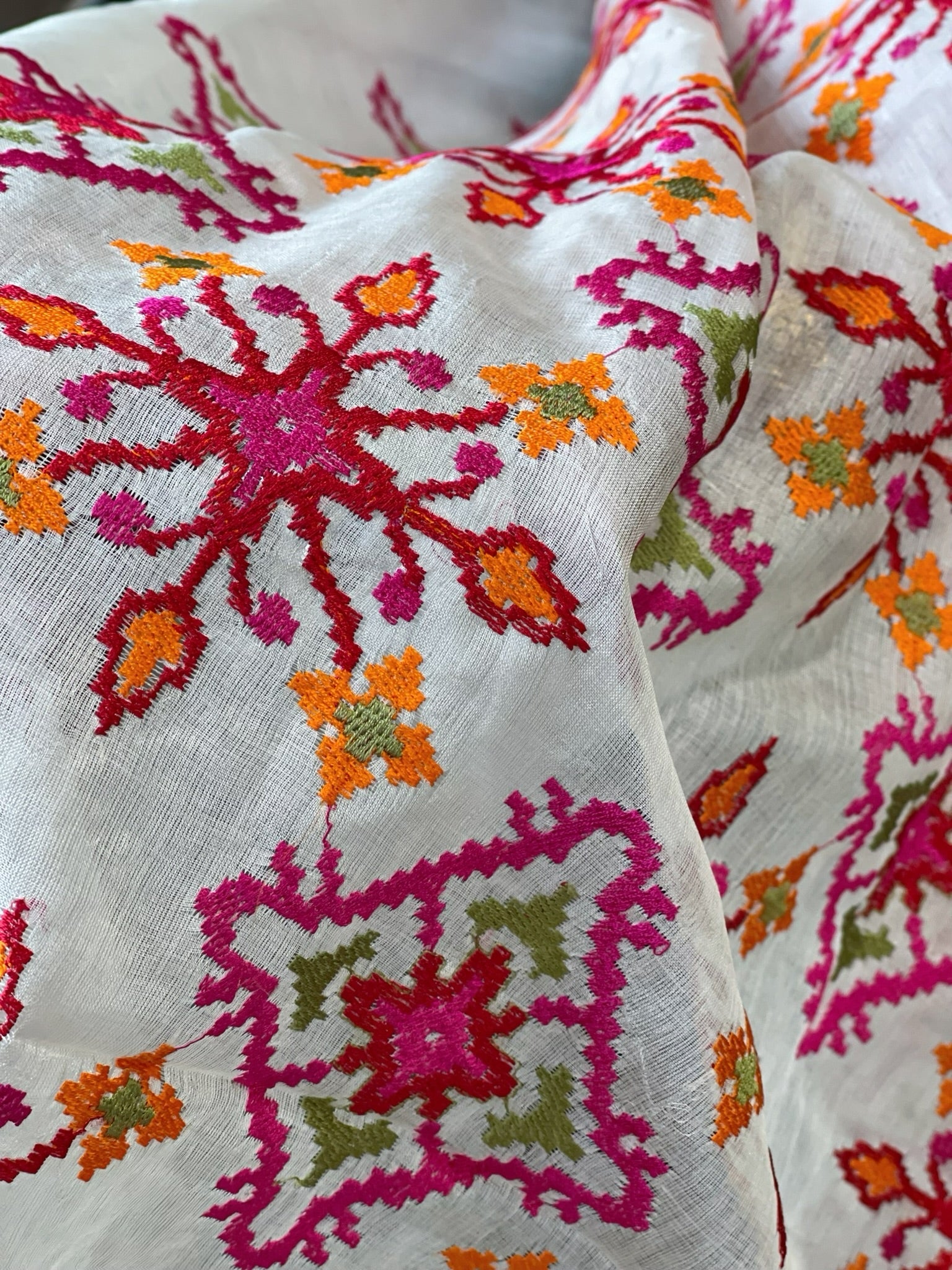 Tussar Silk dupatta with Patola Style Thread Embroidery - Masakalee