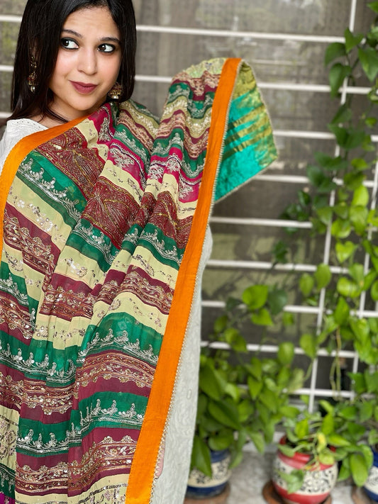 Vintage Dupatta in Pure Georgette, Chiffon - Masakalee
