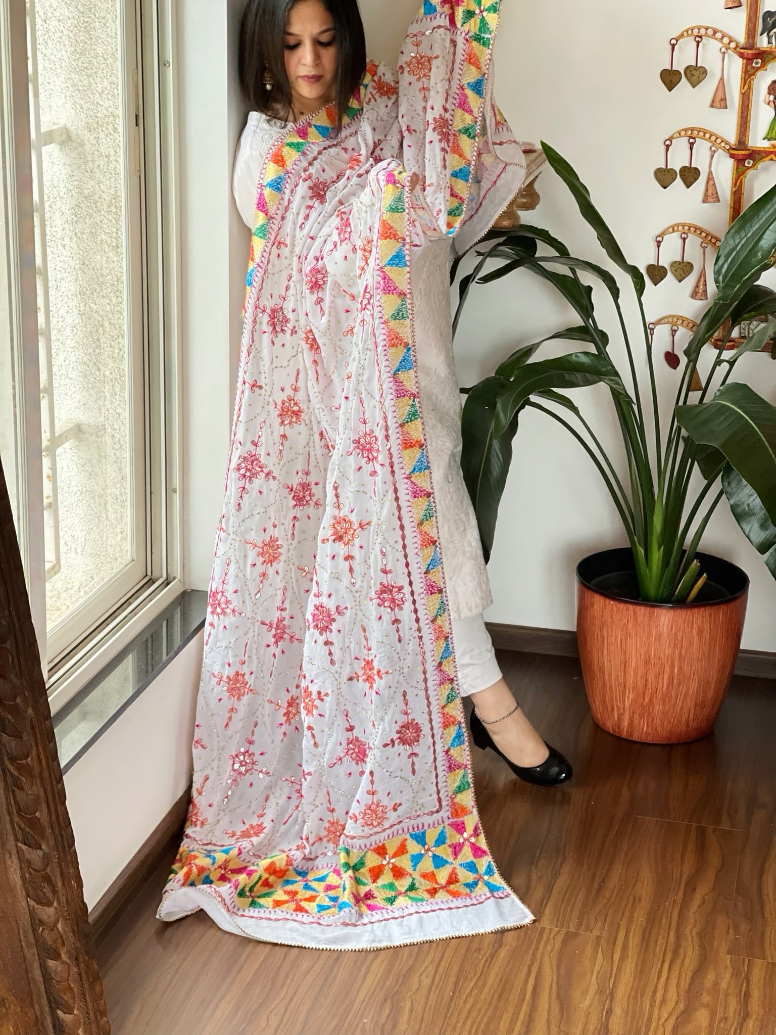 White Handmade Phulkari Dupatta in Pure Chinon with Gotapatti Handwork - Masakalee