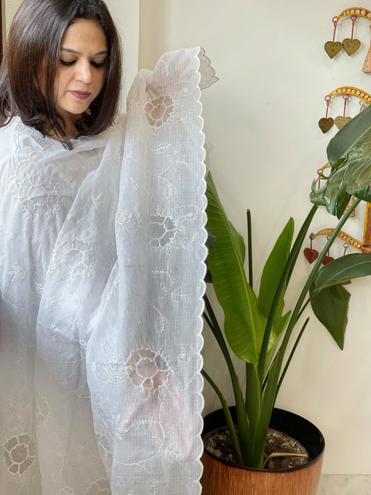 White Jaal Cut Work Dupatta in Kota Cotton - Masakalee